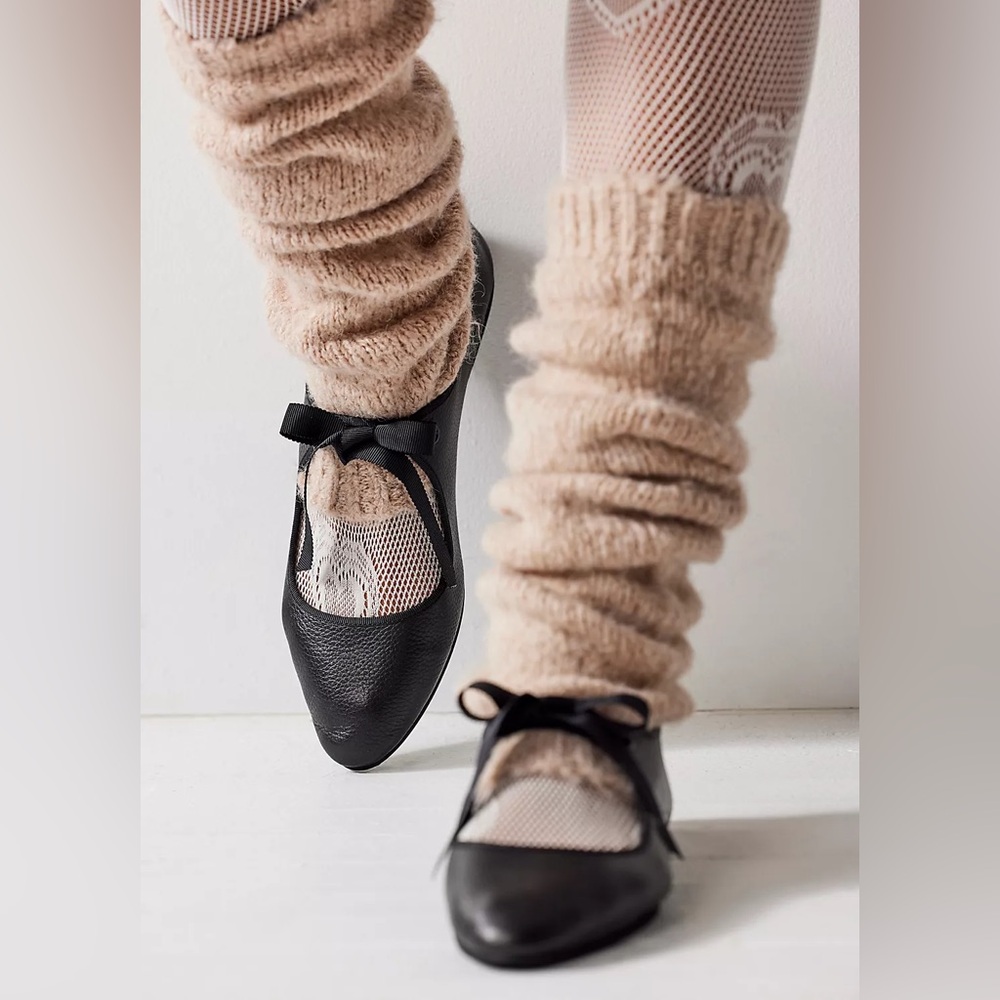 Valley Tie Flats